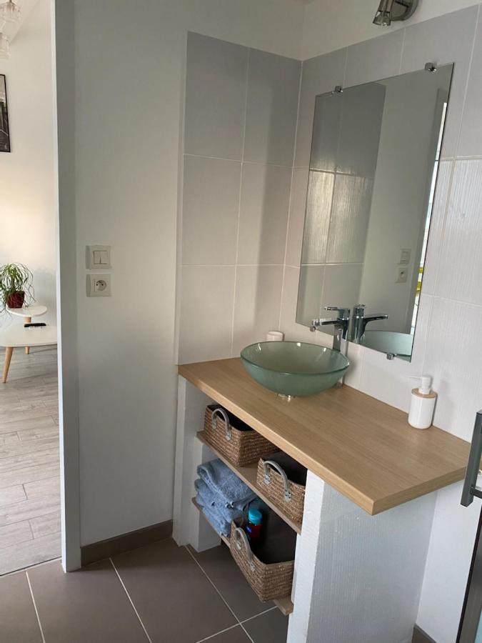 Chaleureux T2 30 M2 Et Sa Terrasse Bois 18 M2 Apartment La Rochelle  Ngoại thất bức ảnh